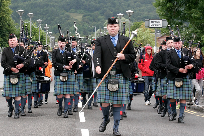 Loch Lomond Highland Games. Parade.