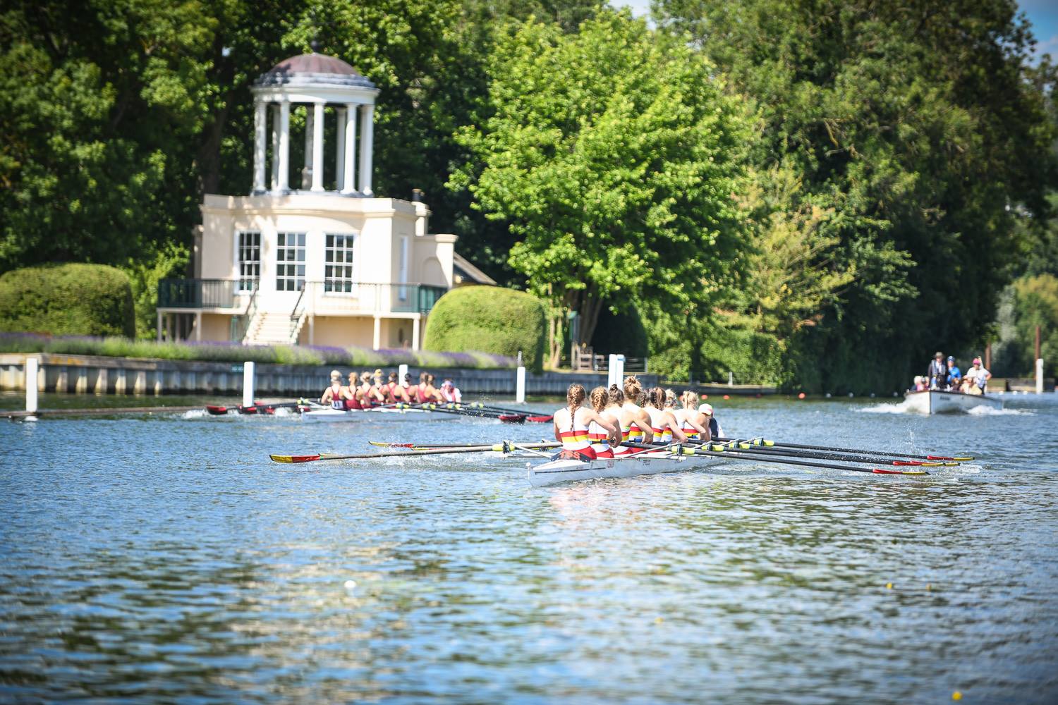 Henley Women's Regatta 🚣‍♀️🚣‍♂️ Rowing Spectator info