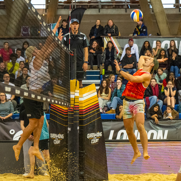 queen & king of the court london tickets